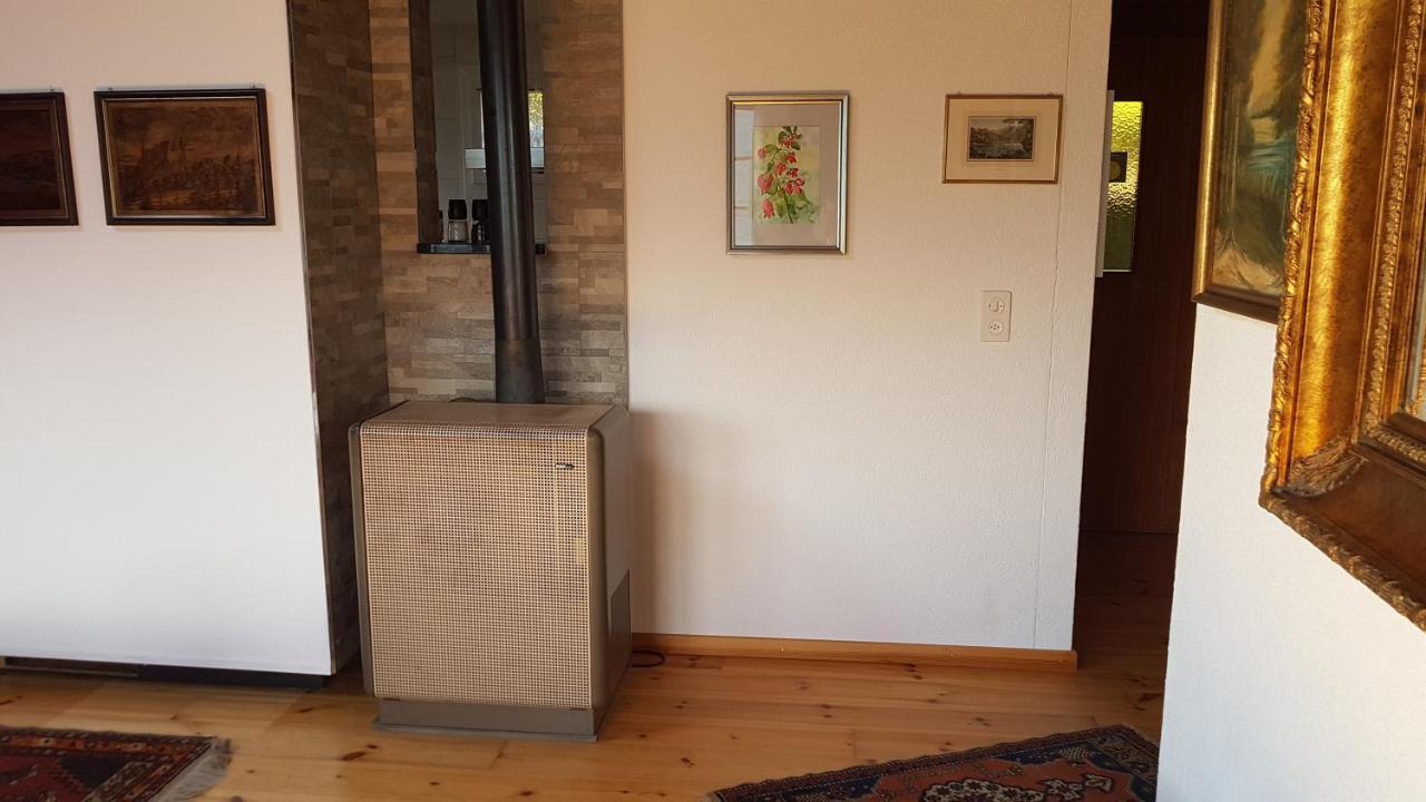 Traumhaftes Chalet Mit Seesicht Krattigen Kültér fotó